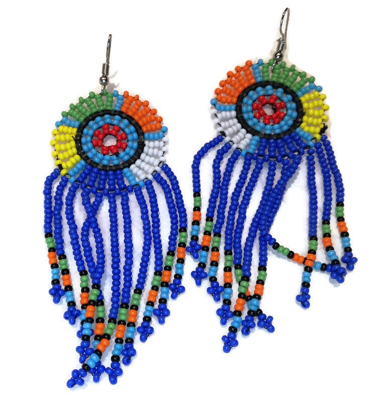 Boucles d'oreilles pendantes en perles masaï - perlesafricainescie.com